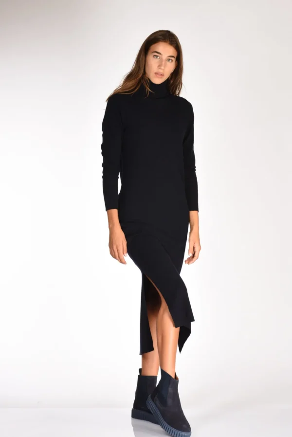 abito in maglia blu