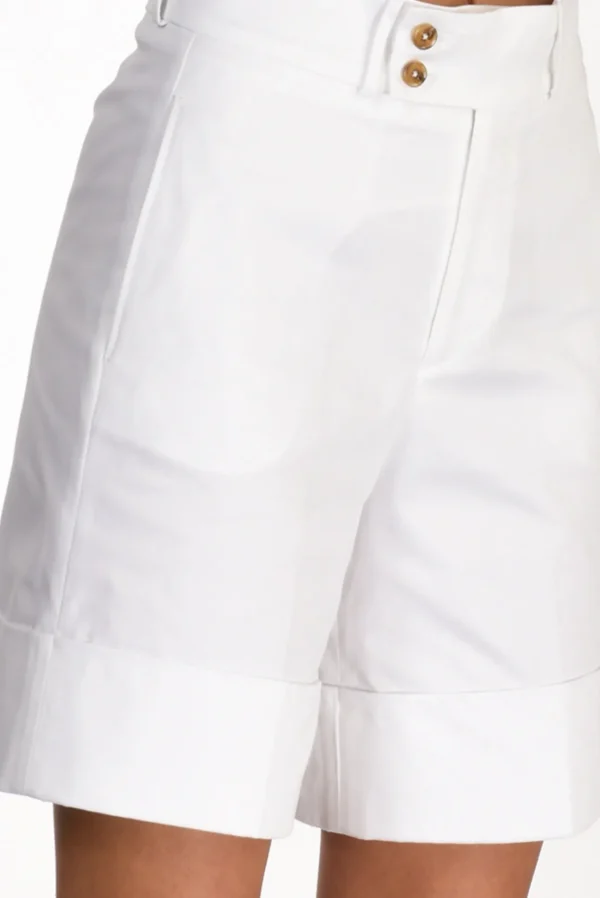 bermuda bianco