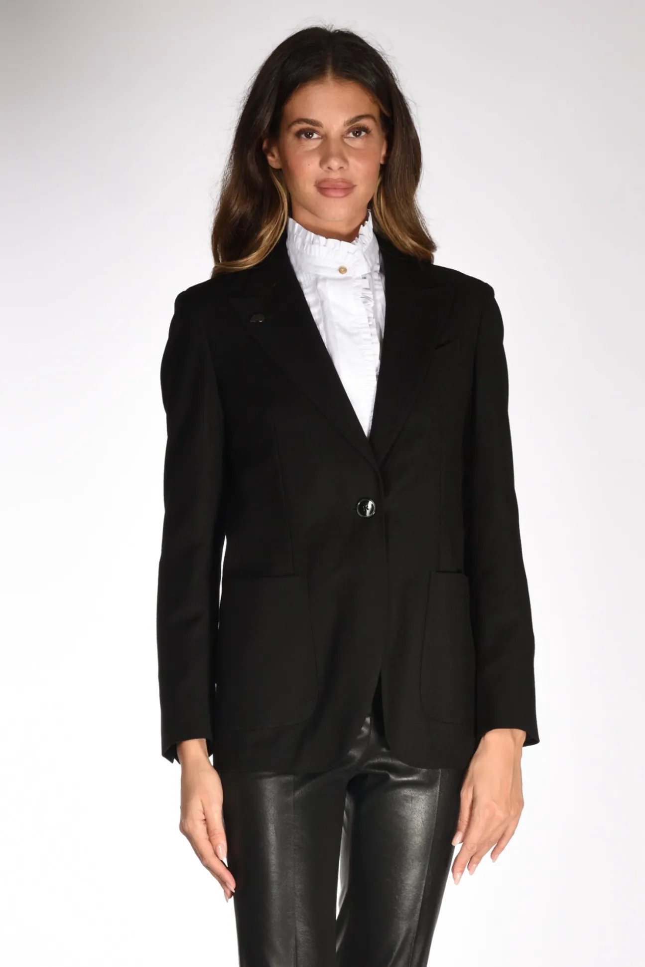 blazer_monopetto_nero_0.webp blazer monopetto nero
