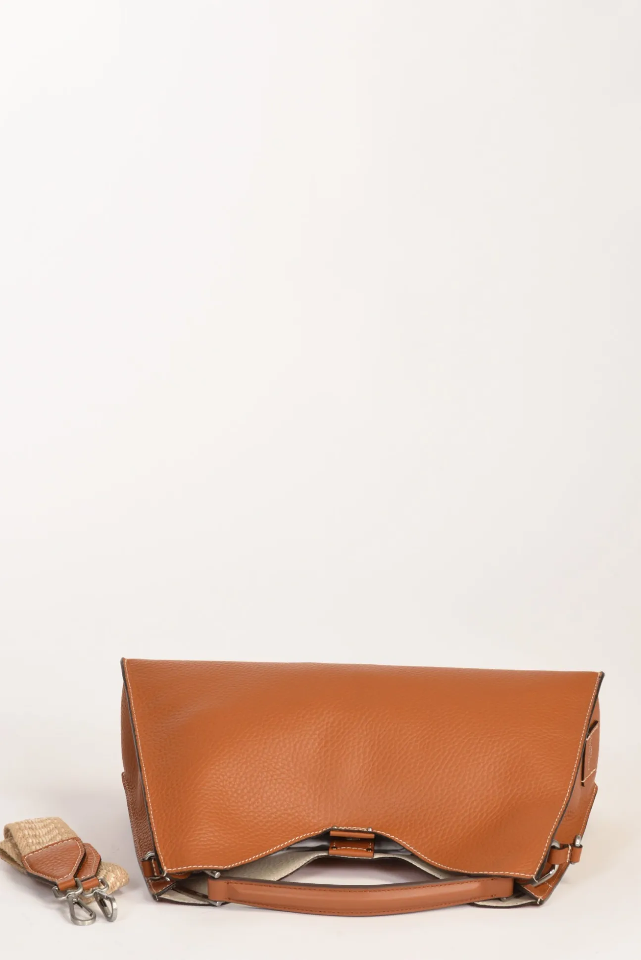 borsa_aurora_marrone_chia_6.webp borsa aurora marrone chiaro