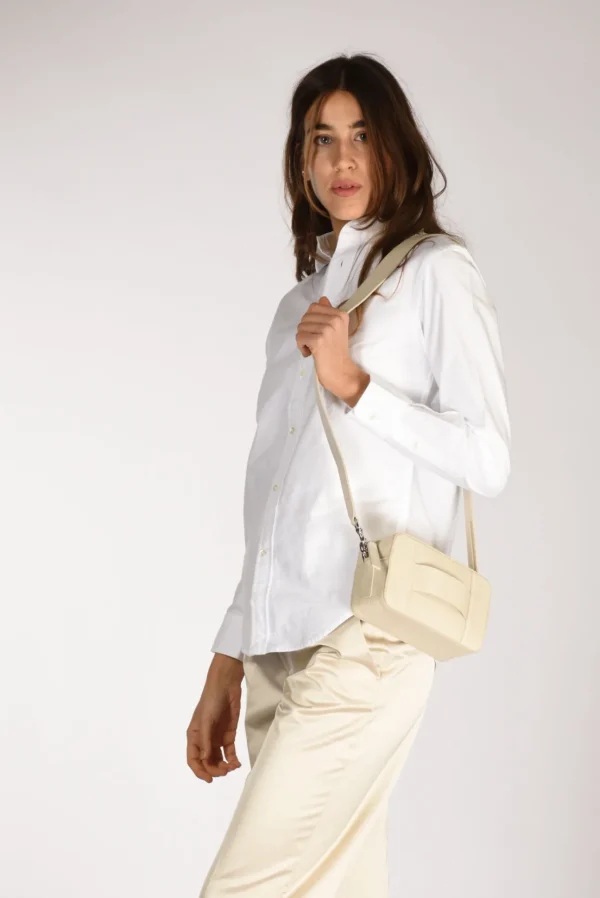camera bag bianco latte