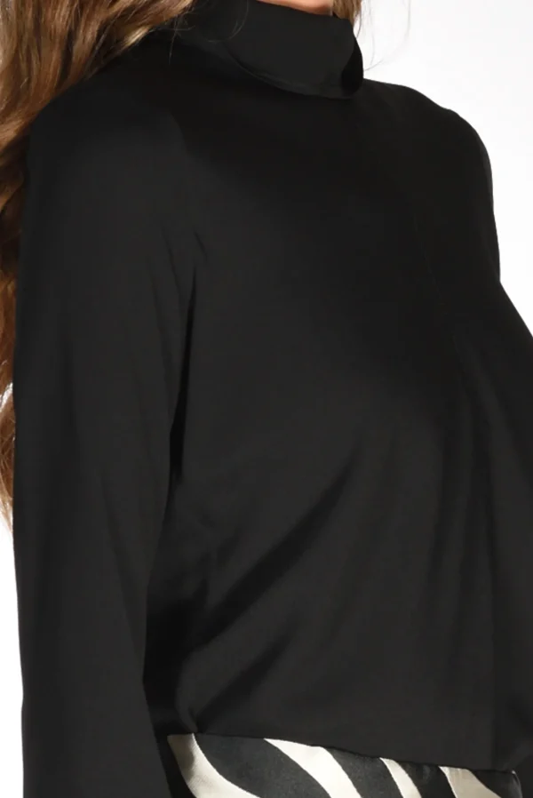 camicia v nero