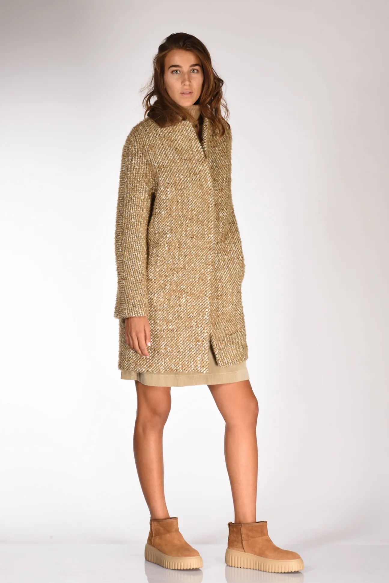 cappotto_colletto_beige_m_2.webp cappotto colletto beige melange