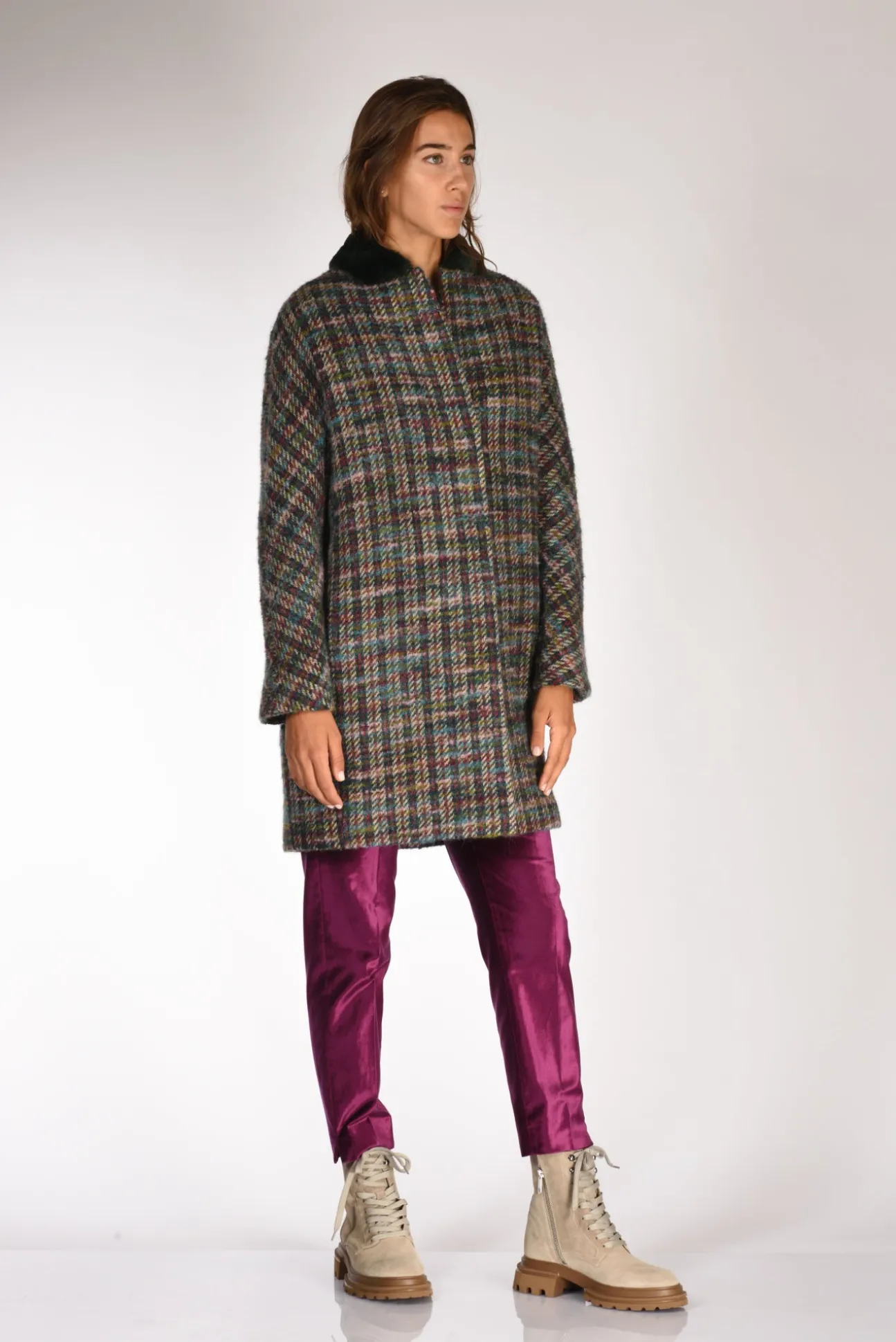 cappotto_colletto_verdemu_3.webp cappotto colletto verde/multicolor