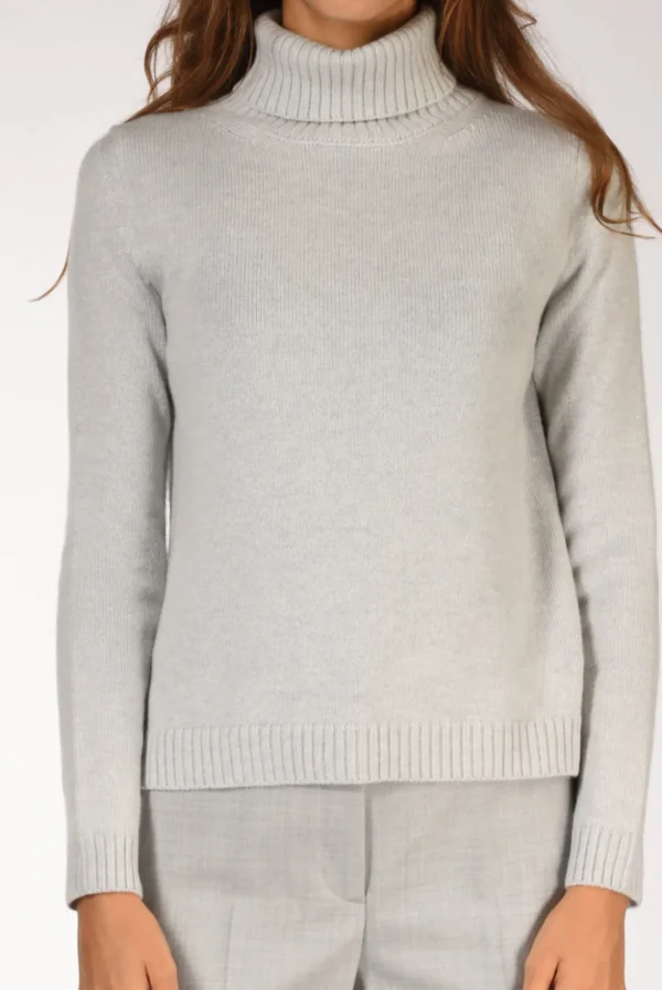 collo alto grigio