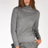 collo alto maglia grigio