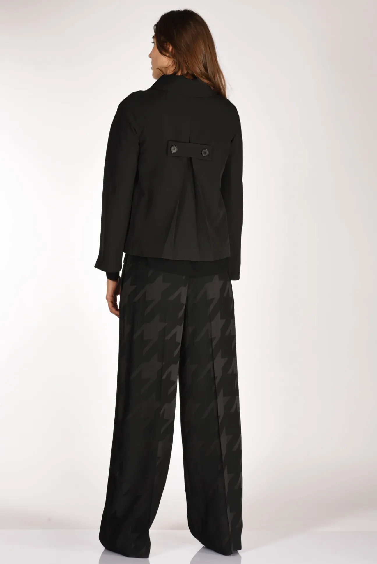 giacca_nero_4.webp giacca nero