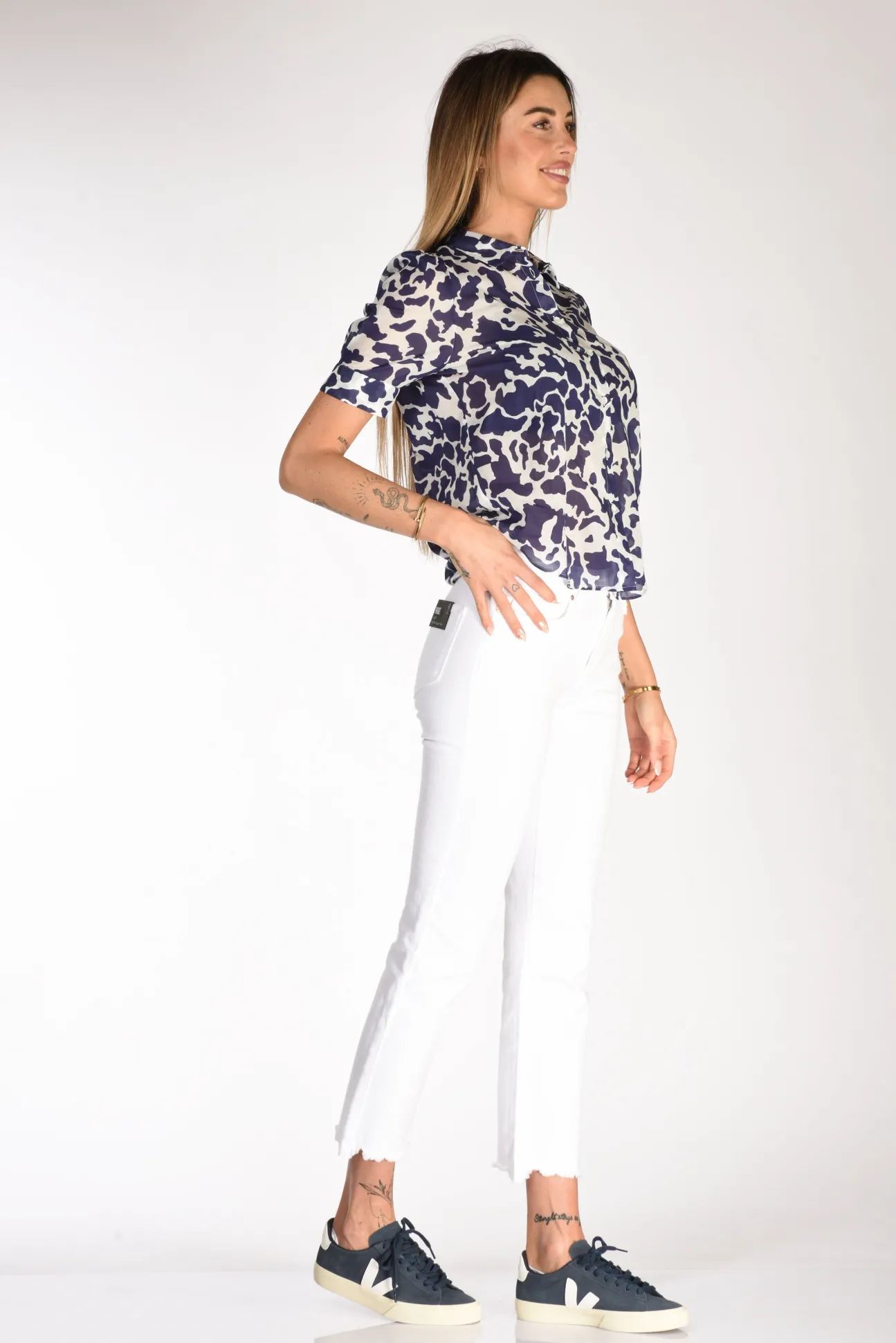jeans_sigaretta_bianco_1.webp jeans sigaretta bianco