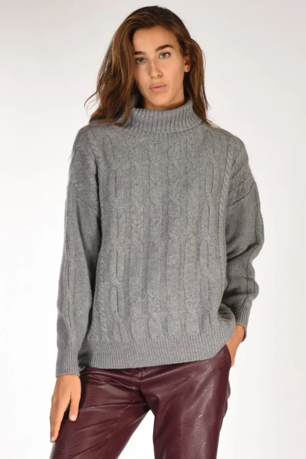 maglia treccia grigio