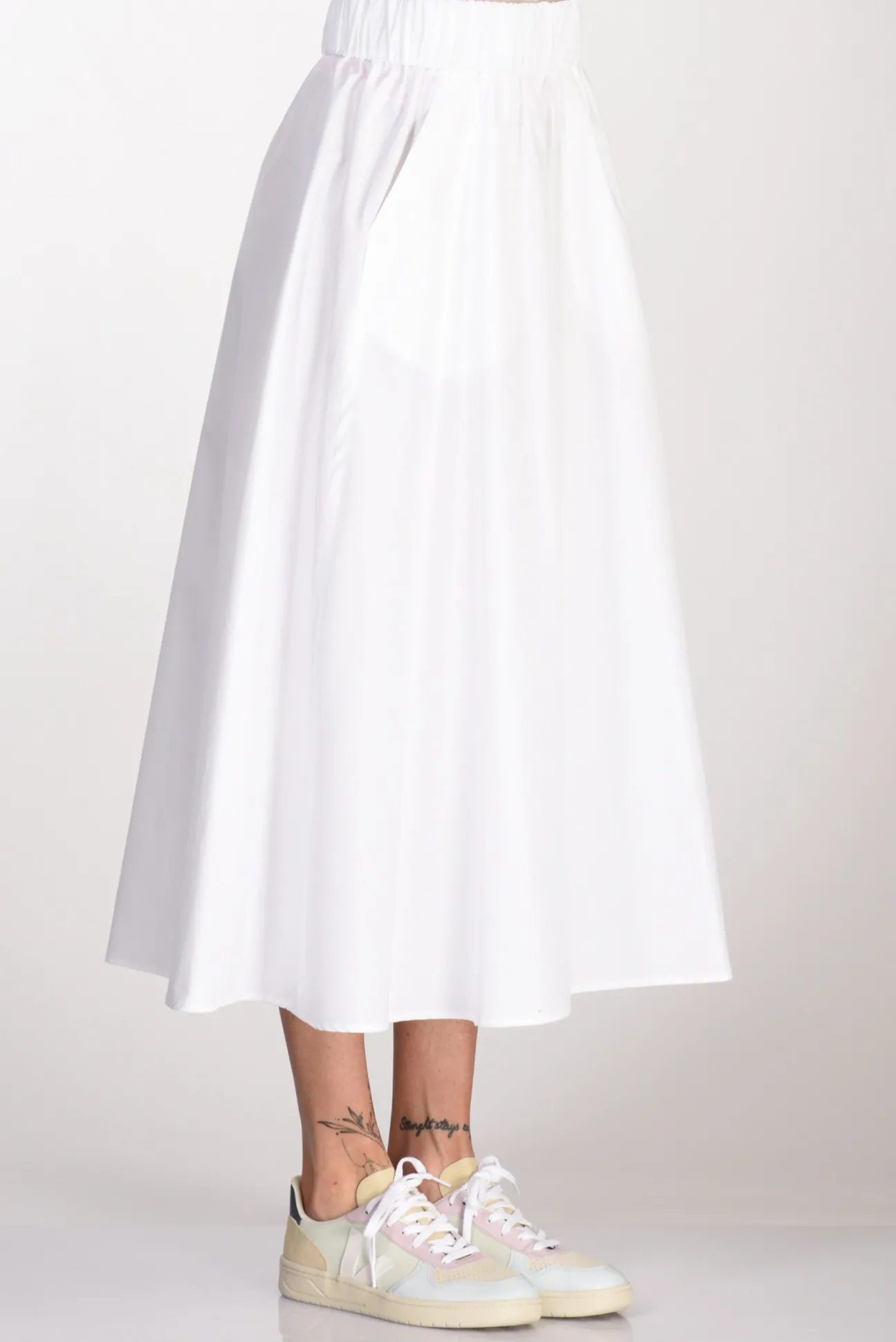 pantalone_bianco_3.webp pantalone bianco