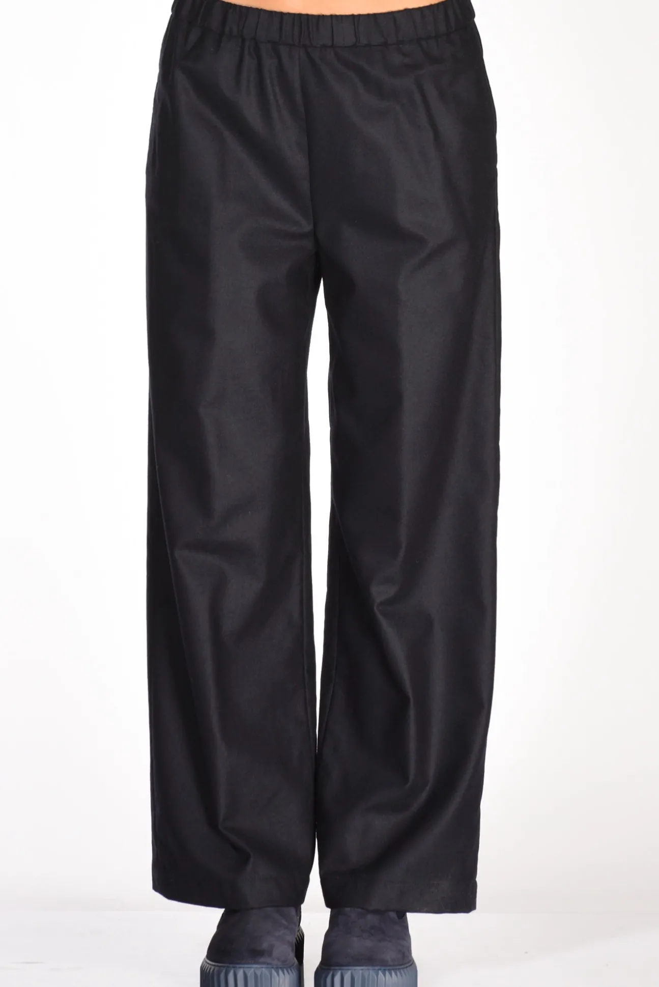 pantalone_elastico_blu_2-2.webp pantalone elastico blu