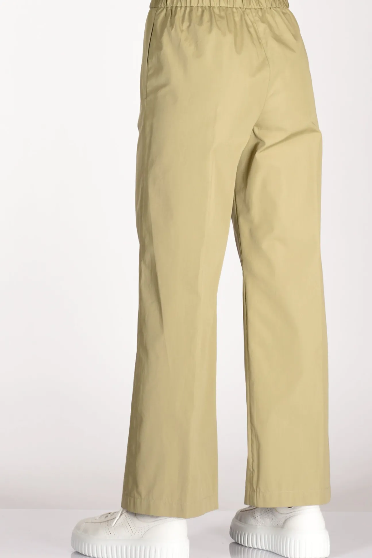 pantalone_elastico_verde__5.webp pantalone elastico verde salvia