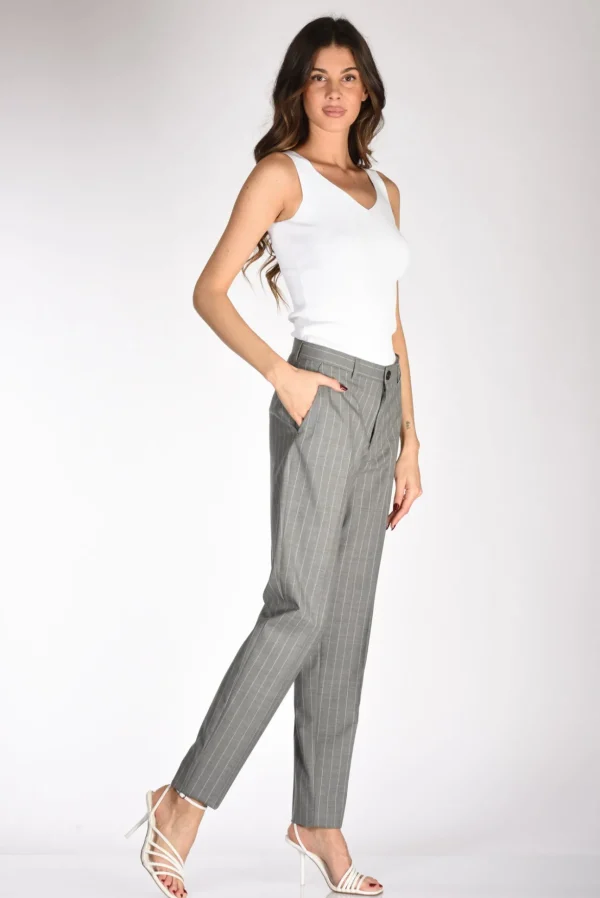 pantalone gessato grigio/bianco