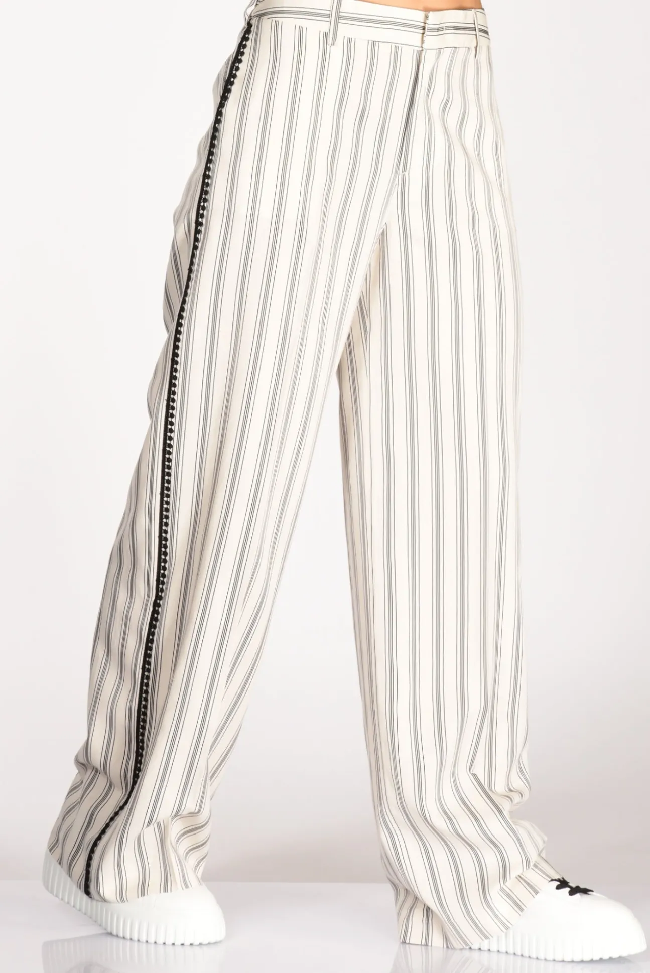 pantalone_l_bianconero_0.webp pantalone l bianco/nero