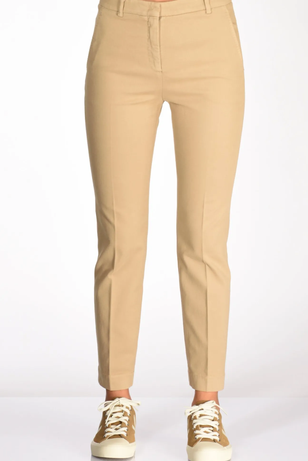 pantalone_leyre_beige_scu_2.webp pantalone leyre beige scuro