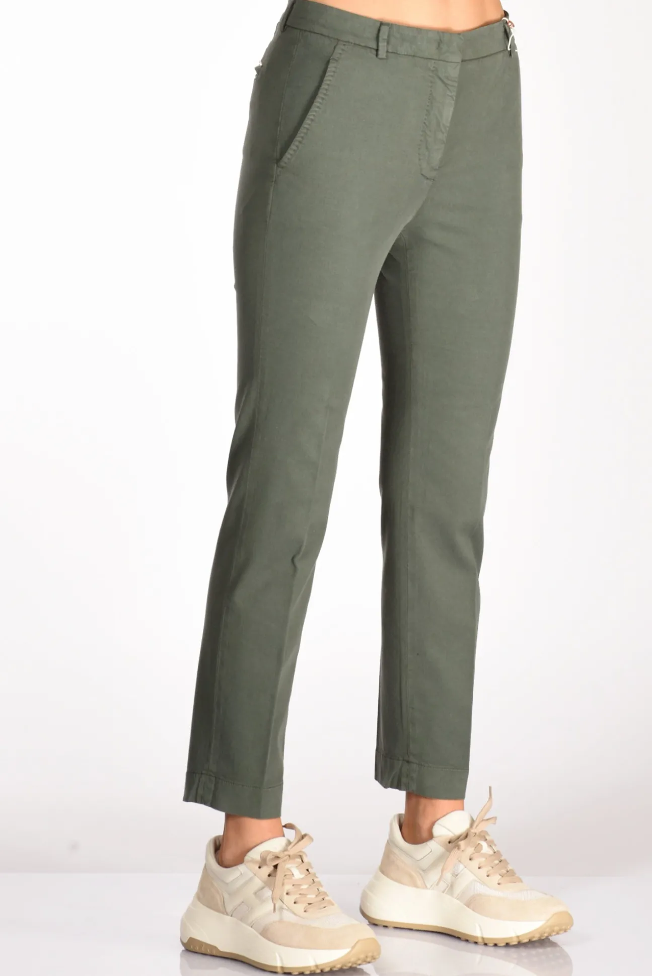 pantalone_leyre_verde_4.webp pantalone leyre verde