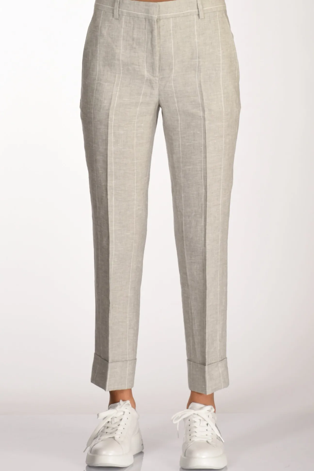 pantalone_nevet_grigio_ch_2-1.webp pantalone nevet grigio chiaro
