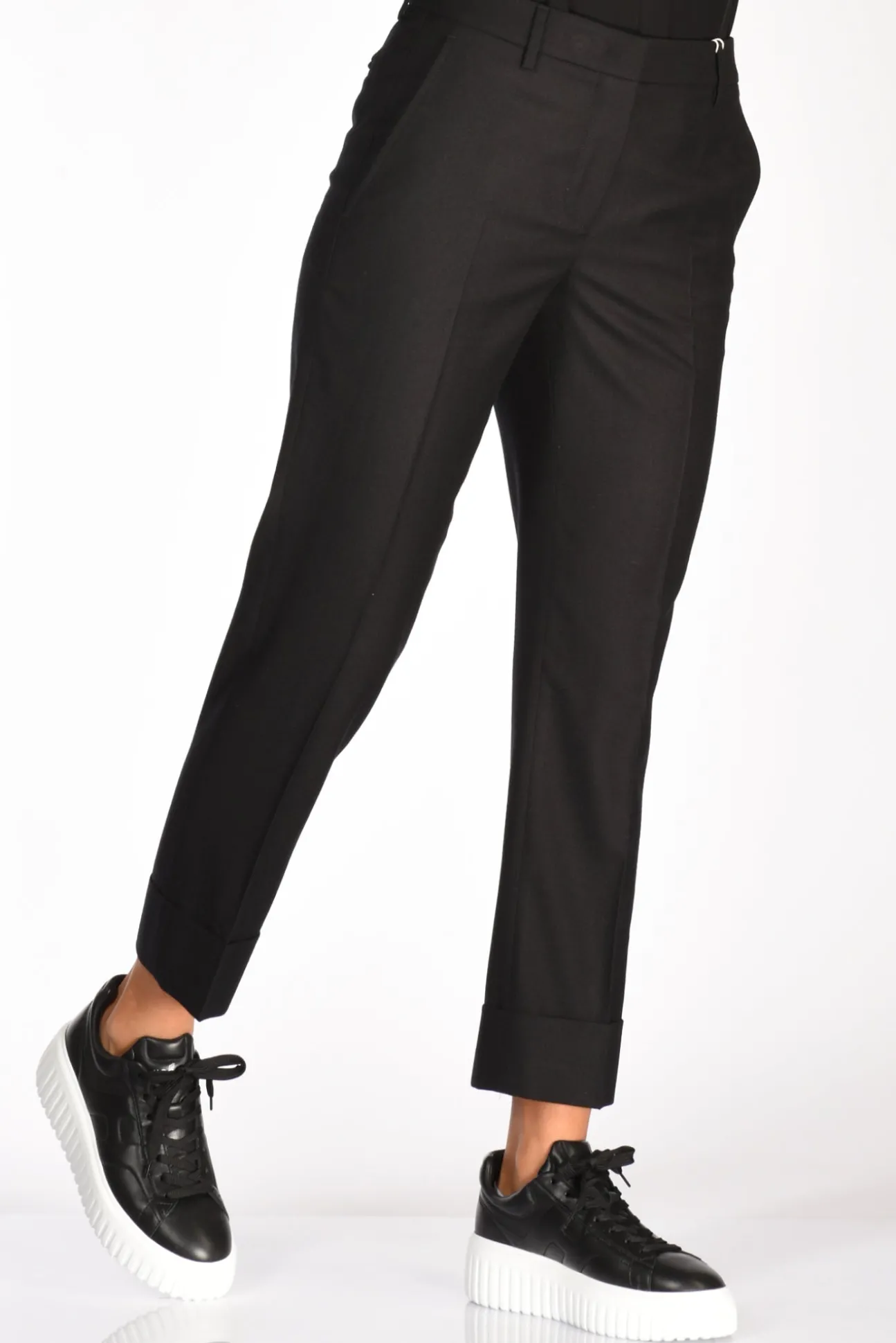 pantalone_nevet_nero_0.webp pantalone nevet nero