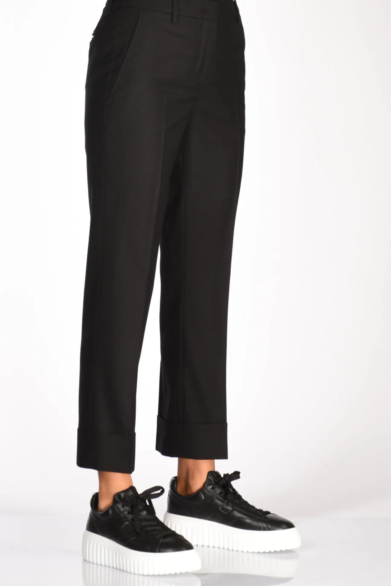 pantalone_nevet_nero_3.webp pantalone nevet nero