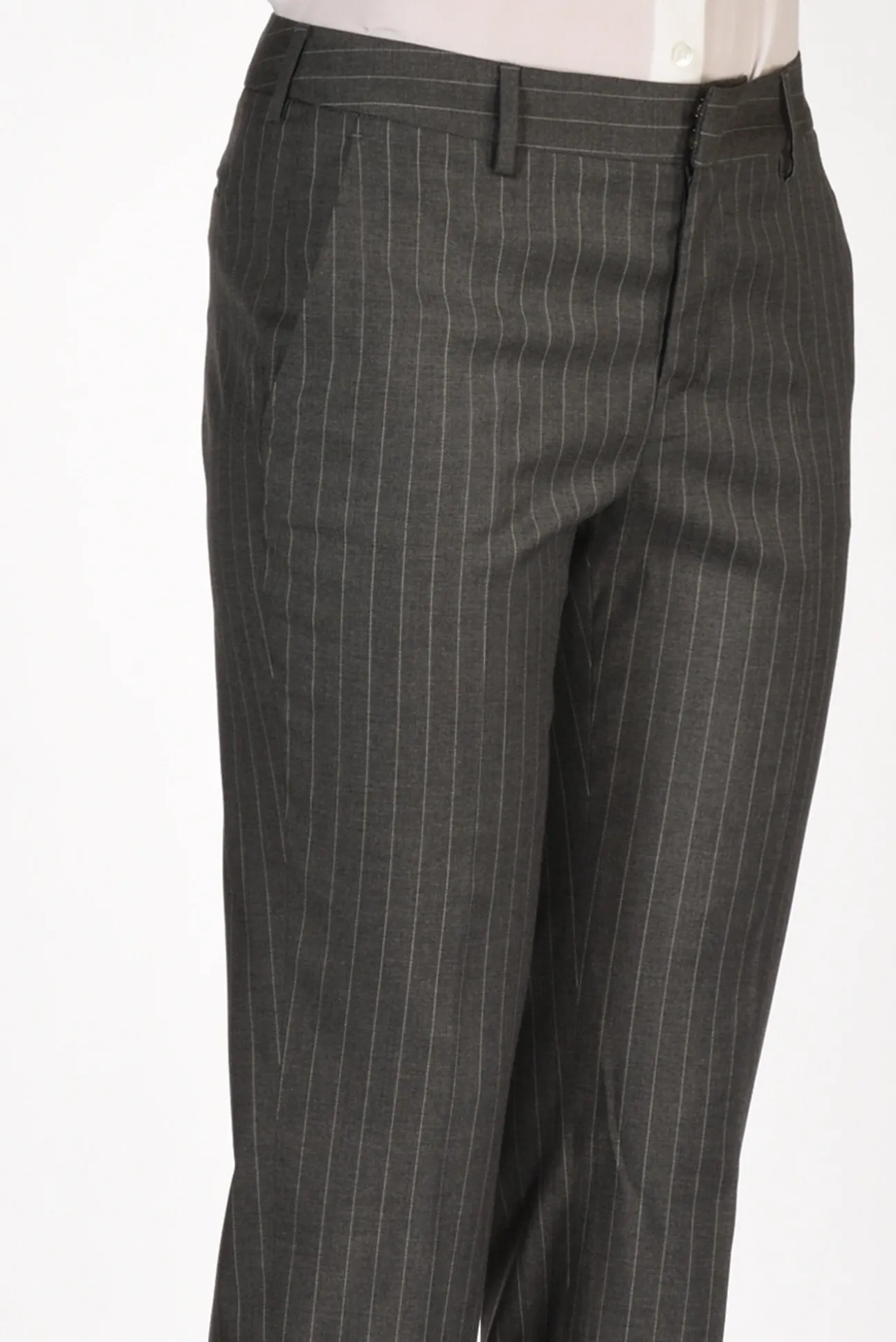 pantalone_new_york_grigio_4-1.webp pantalone new york grigio scuro