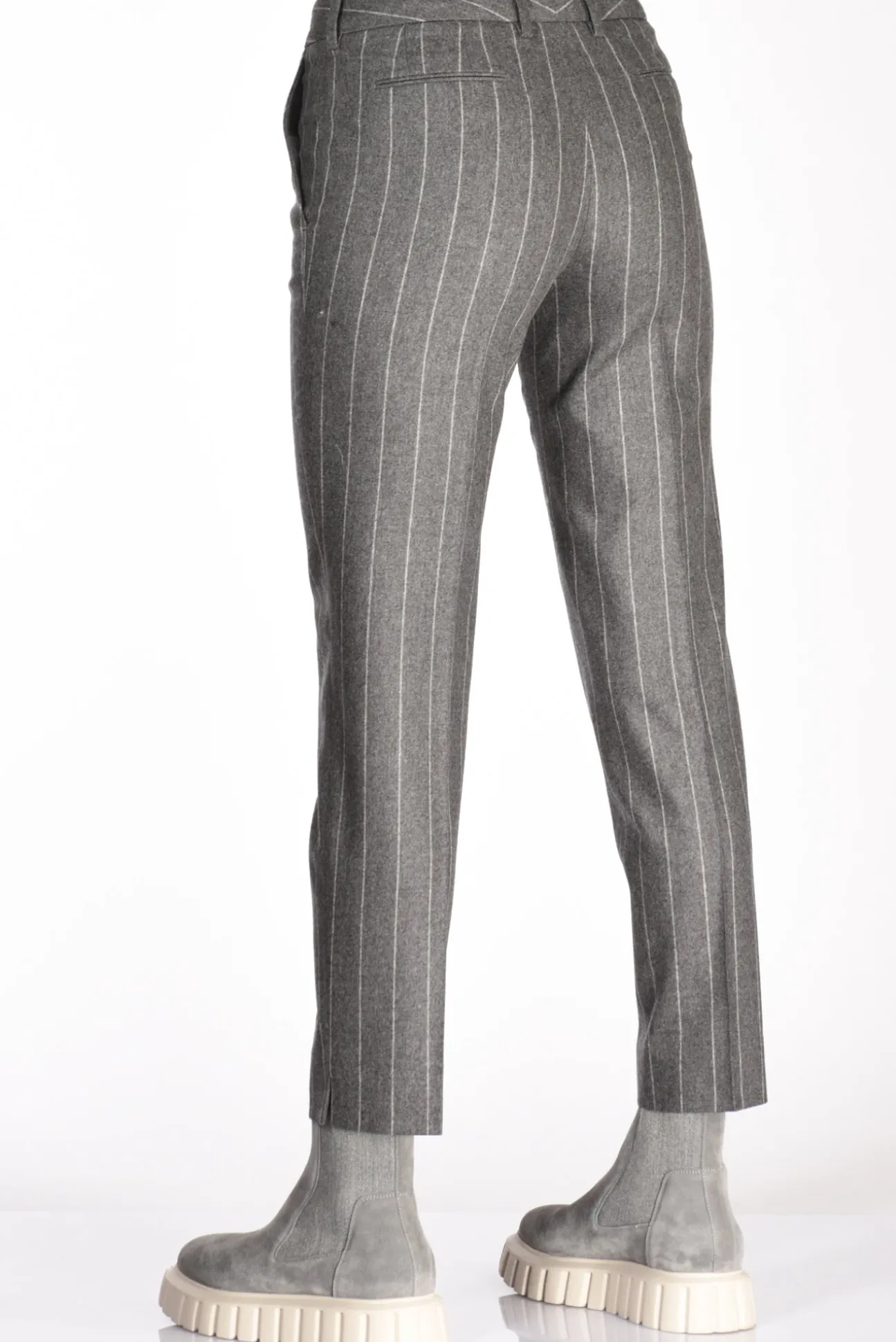 pantalone_new_york_grigio_5-2.webp pantalone new york grigio/bianco