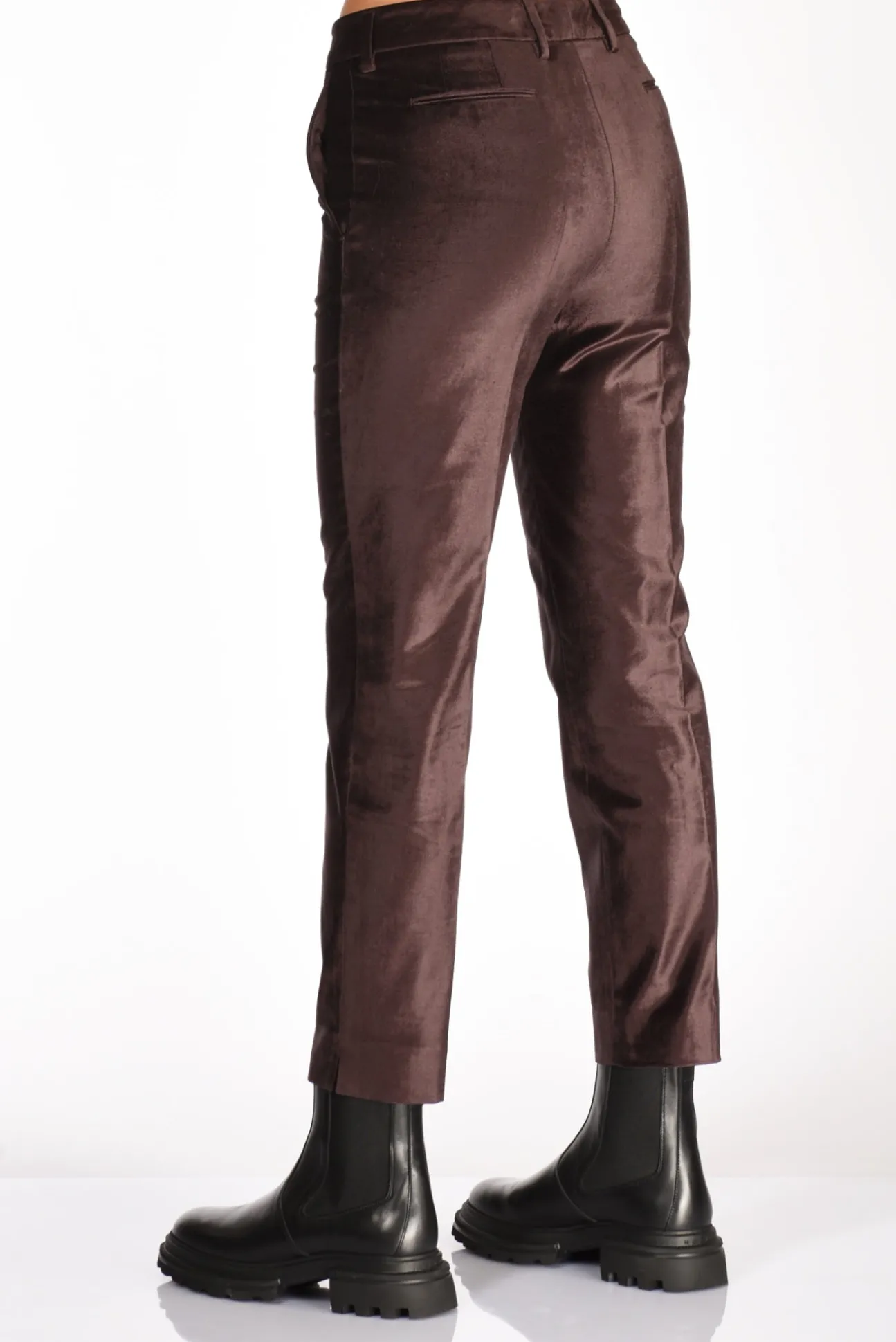 pantalone_new_york_marron_5.webp pantalone new york marrone