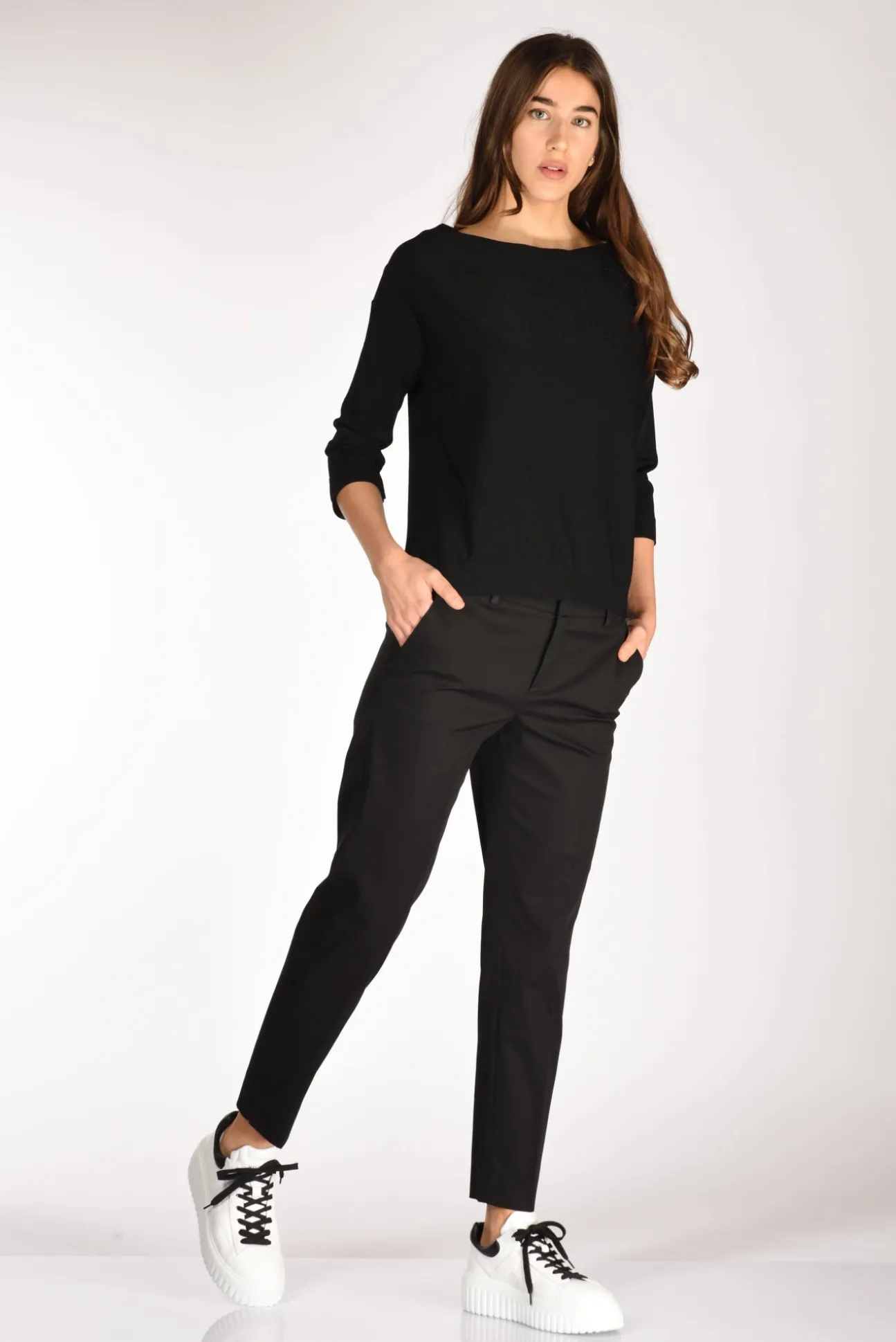 pantalone_new_york_nero_1-1.webp pantalone new york nero