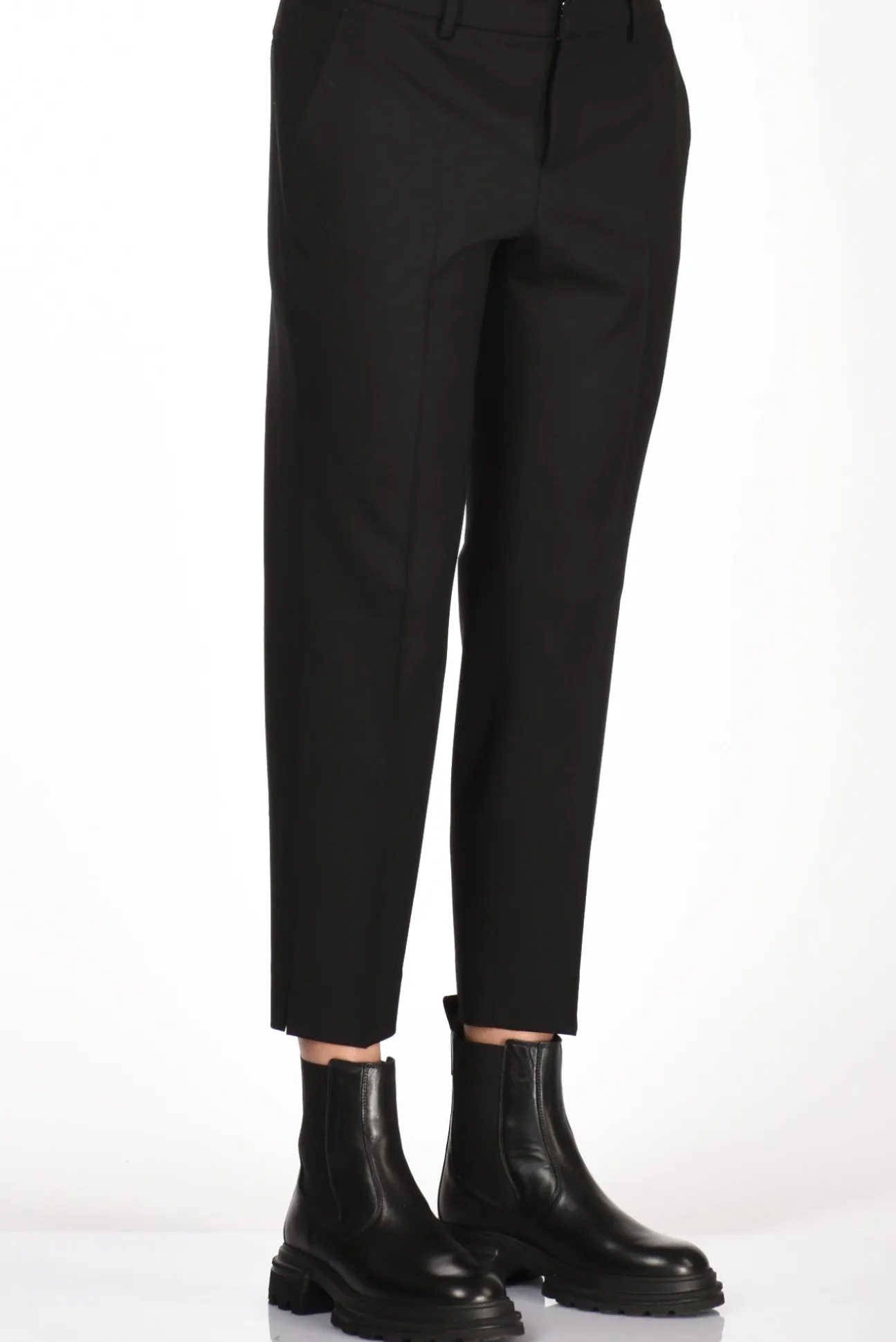 pantalone_new_york_nero_3-2.webp pantalone new york nero