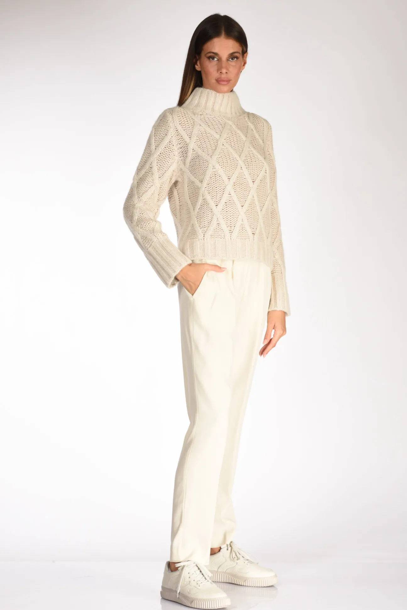 pantaloni_bianco_1.webp pantaloni bianco