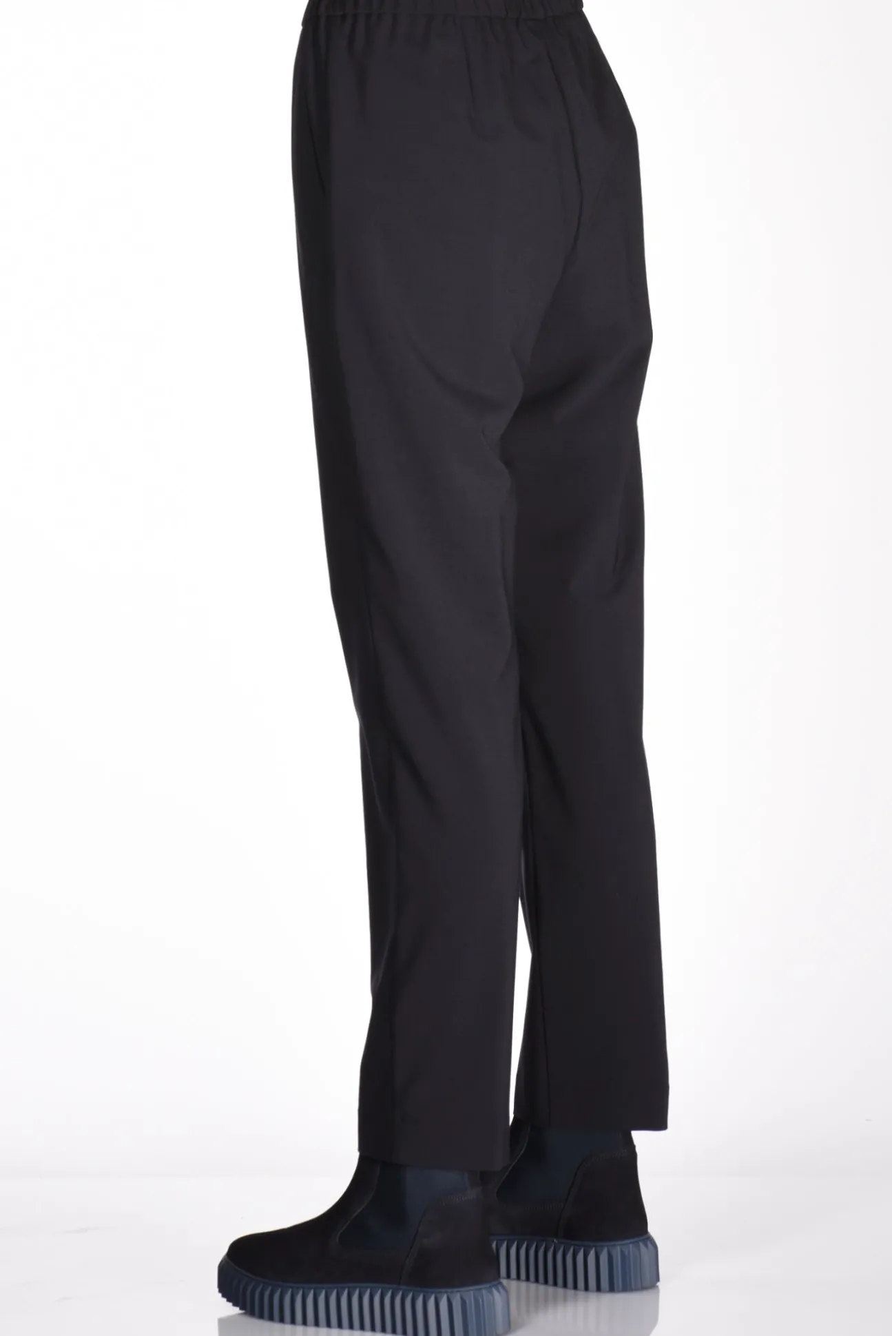 pantaloni_blu_5-1.webp pantaloni blu
