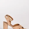 sandalo camoscio beige