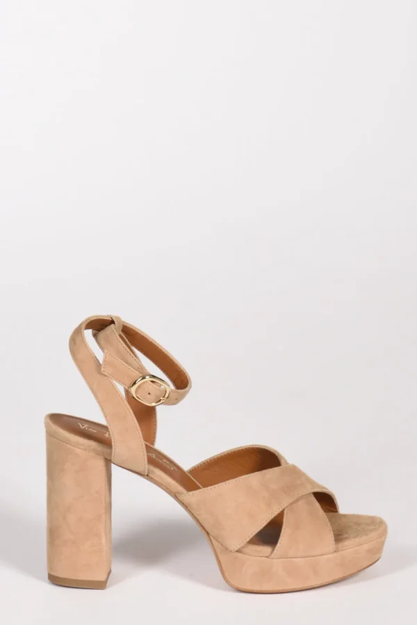 sandalo camoscio beige