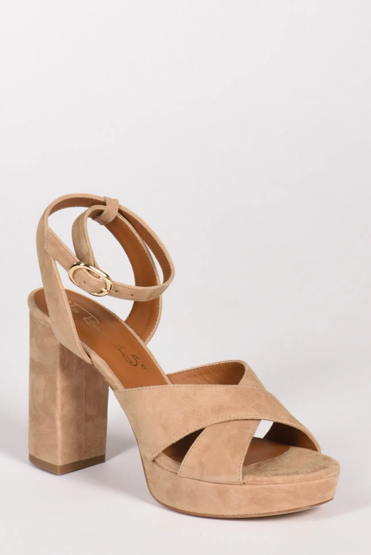 sandalo_camoscio_beige_2.webp sandalo camoscio beige