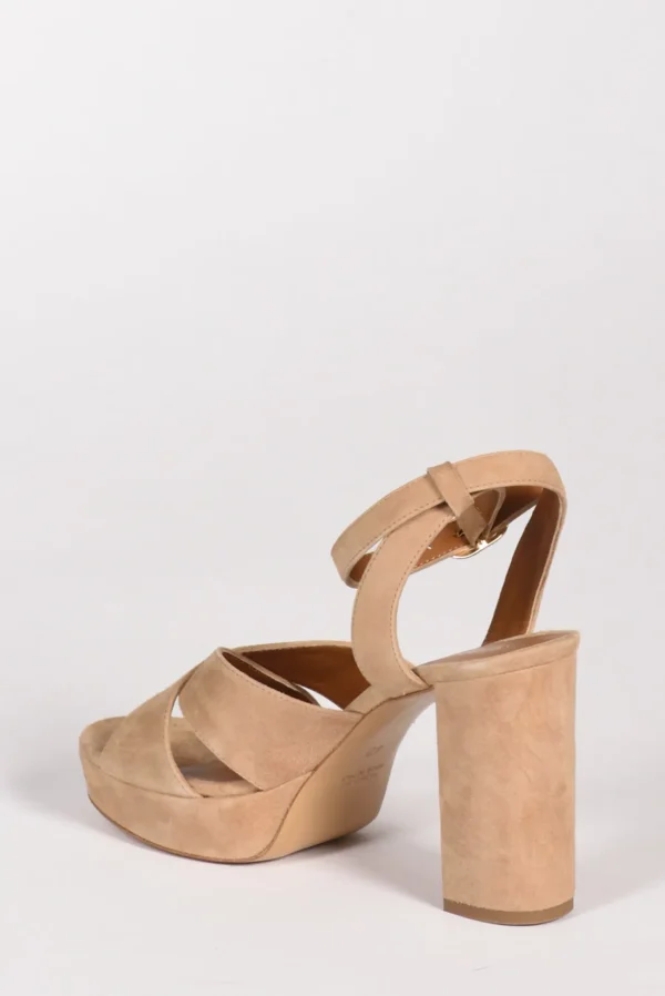 sandalo camoscio beige