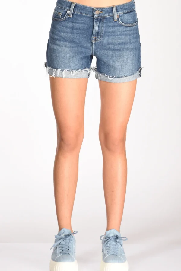 shorts mid roll blu