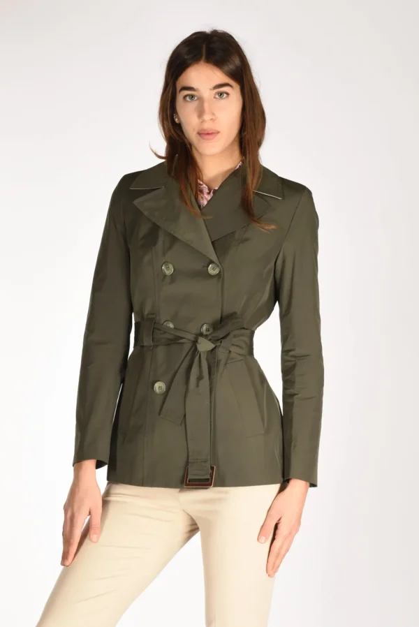 trench corto verde