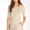 tshirt di maglia beige