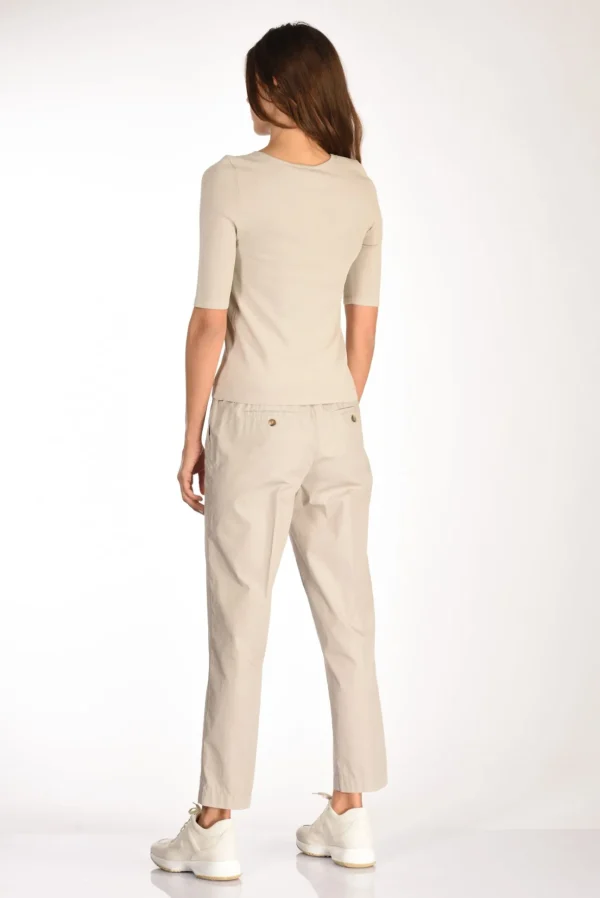 tshirt di maglia beige