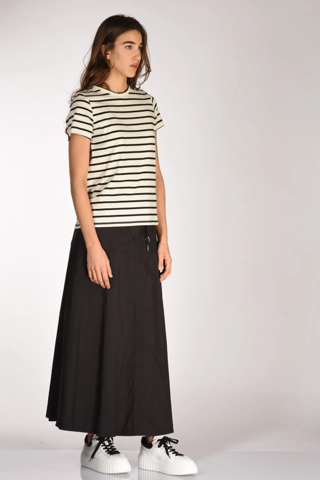 tshirt_rigata_beigenero_2-1.webp tshirt rigata beige/nero