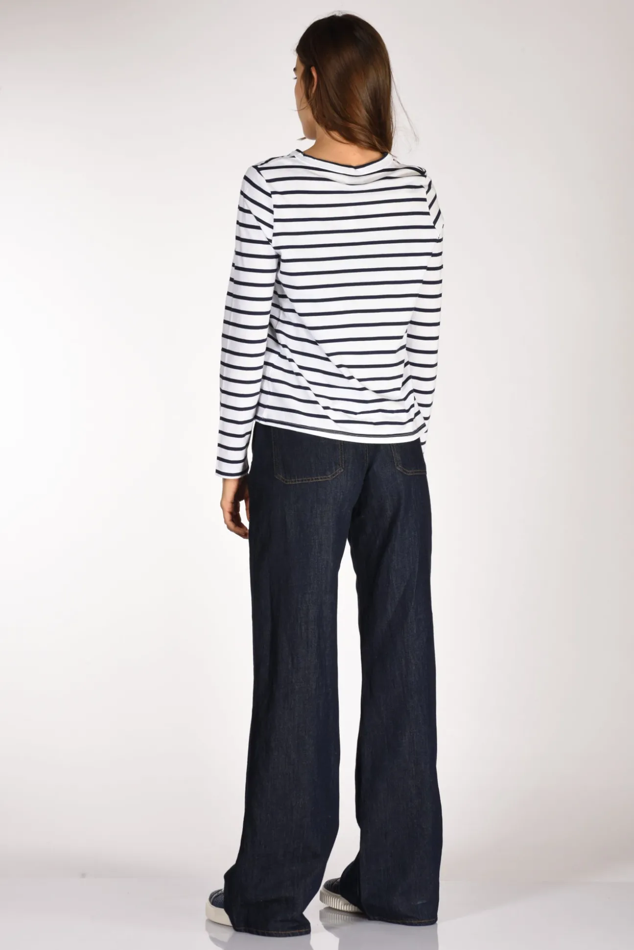 tshirt_rigata_biancoblu_4-1.webp tshirt rigata bianco/blu