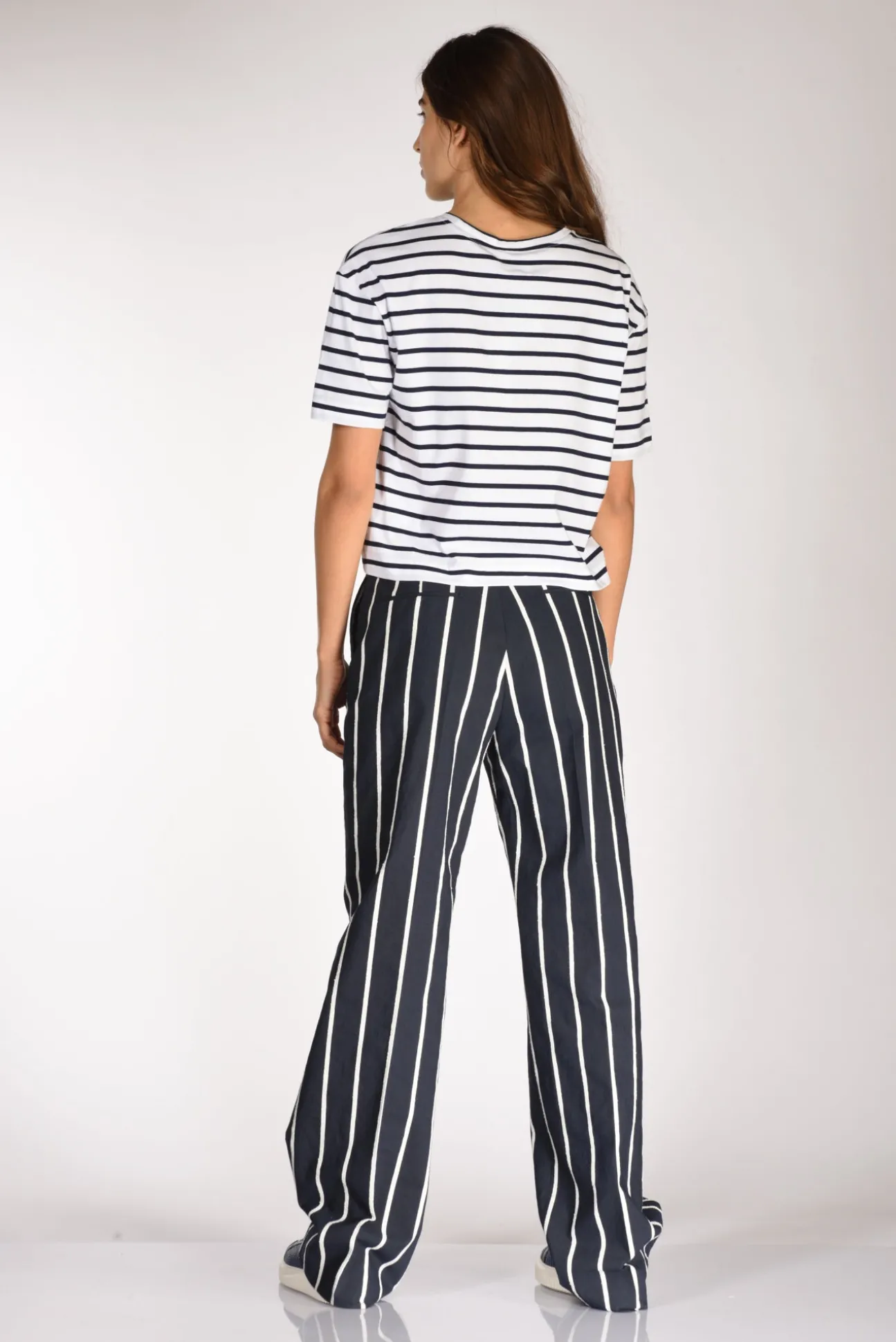 tshirt_rigata_biancoblu_4-2.webp tshirt rigata bianco/blu