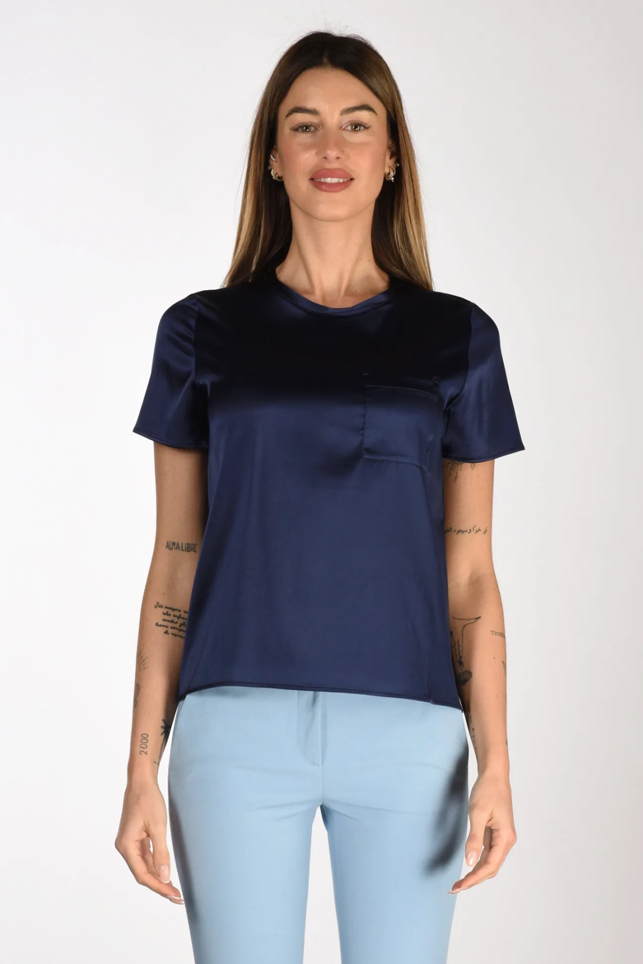 tshirt_seta_blu_1-2.webp tshirt seta blu